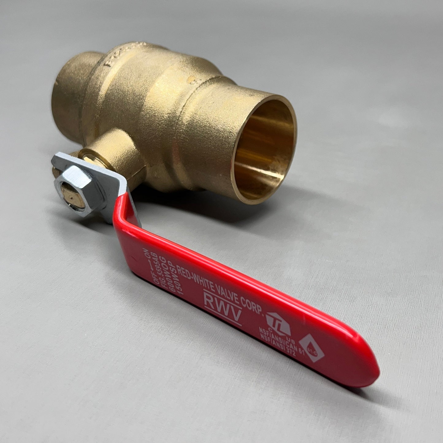 RED-WHITE VALVE Brass Ball Valve 1-1/2" 1.8 lb 5595AB (New)