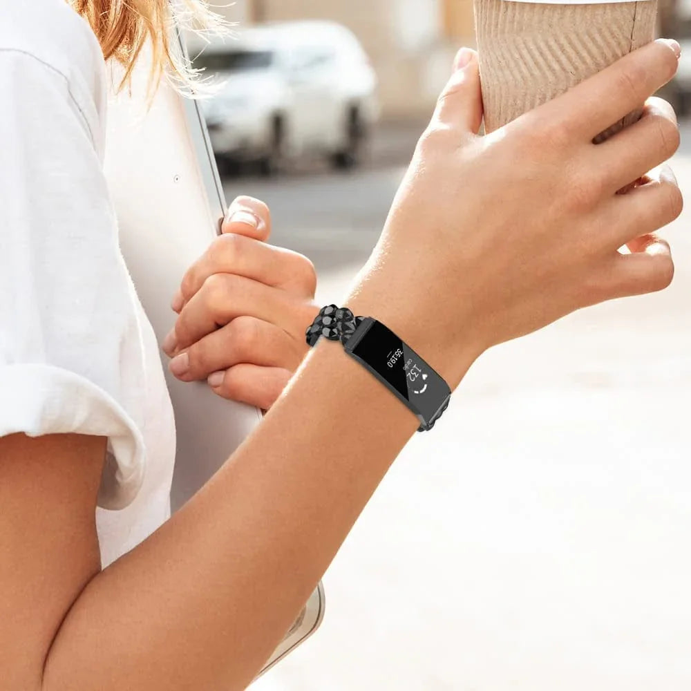 Wearlizer Compatible with Fitbit Charge 3 / Fitbit Charge 4 Bands for Women Metal Replacement Fit Bit Charge 3/4 Hr Band Accessories Strap Bracelet Bangle